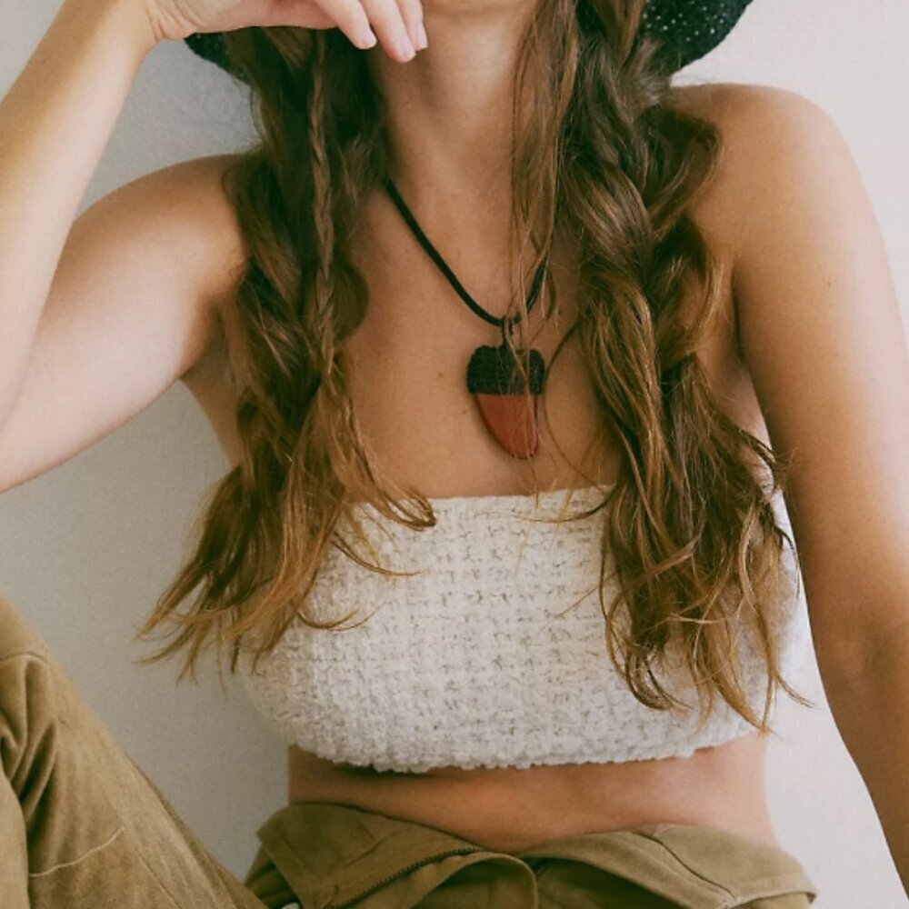 NWT Free People  Eleanor Pendant Necklace in Red Agate
